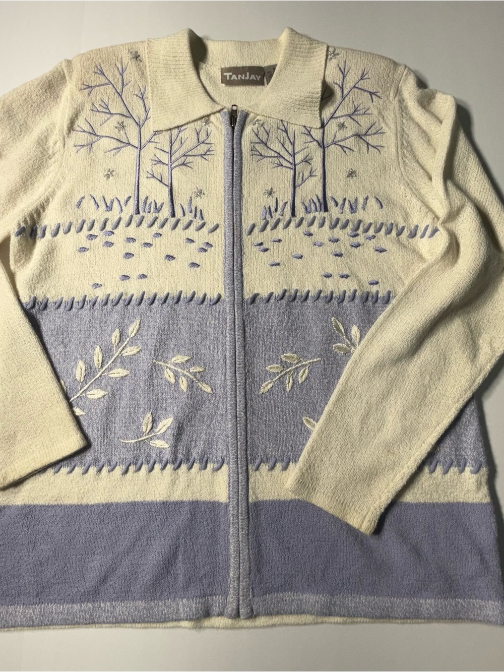 TanJay Cream and Light purple Embroidered Zip-Front Cardigan